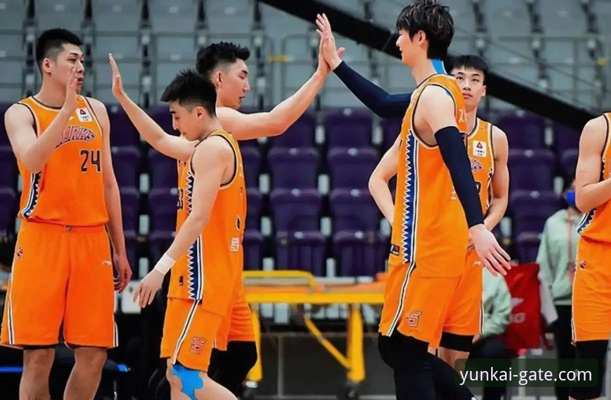 云开app安装教程 揭秘上海男篮12连胜背后的“数据流”新思维:一次云端的战术复盘